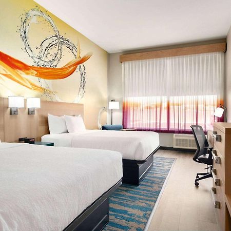 La Quinta Inn & Suites By Wyndham San Antonio Seaworld Lafb 외부 사진