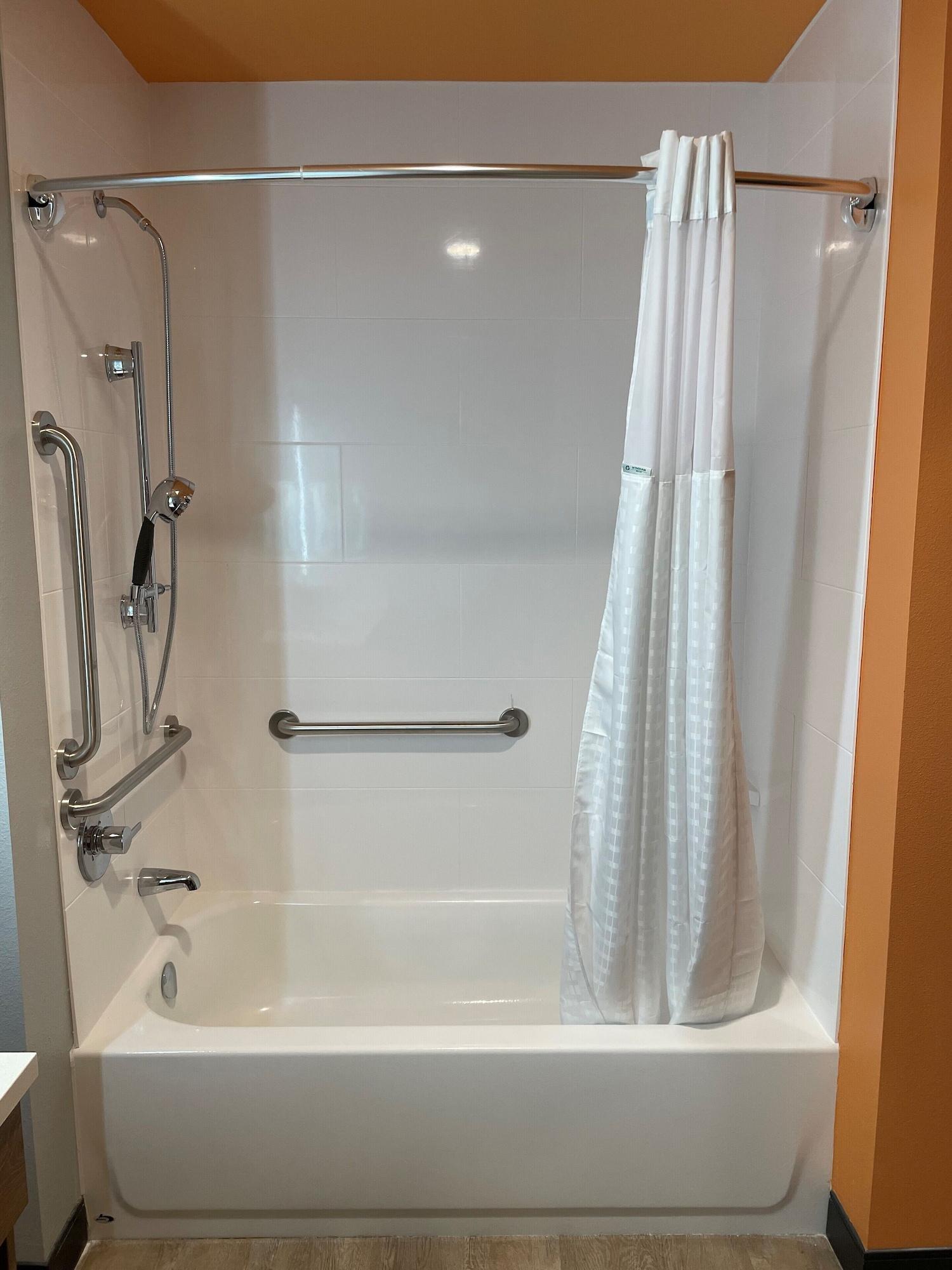 La Quinta Inn & Suites By Wyndham San Antonio Seaworld Lafb 외부 사진