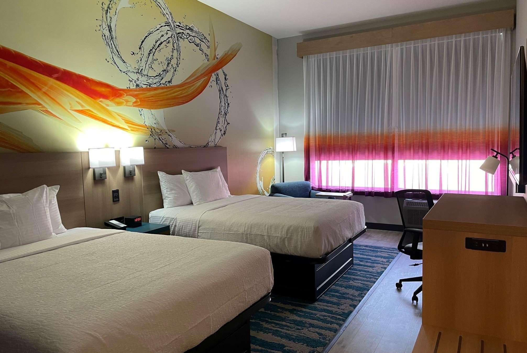 La Quinta Inn & Suites By Wyndham San Antonio Seaworld Lafb 외부 사진
