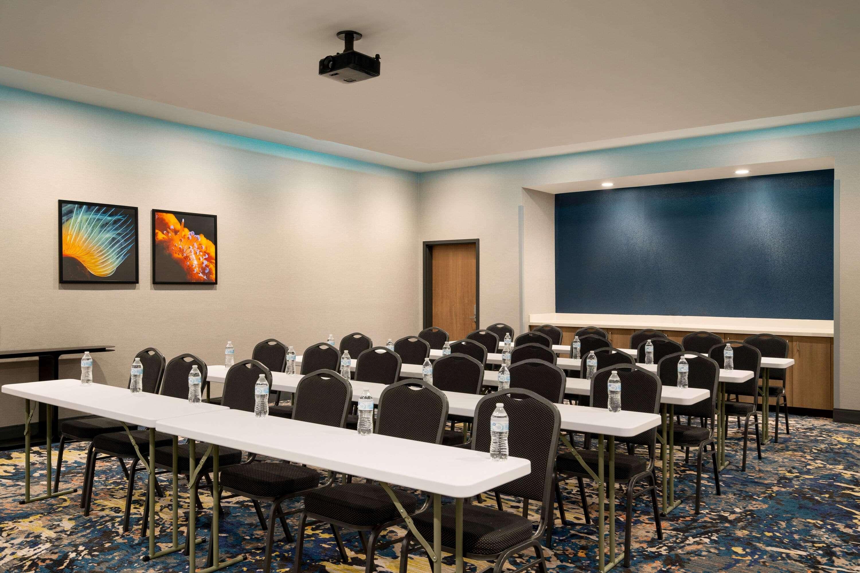 La Quinta Inn & Suites By Wyndham San Antonio Seaworld Lafb 외부 사진