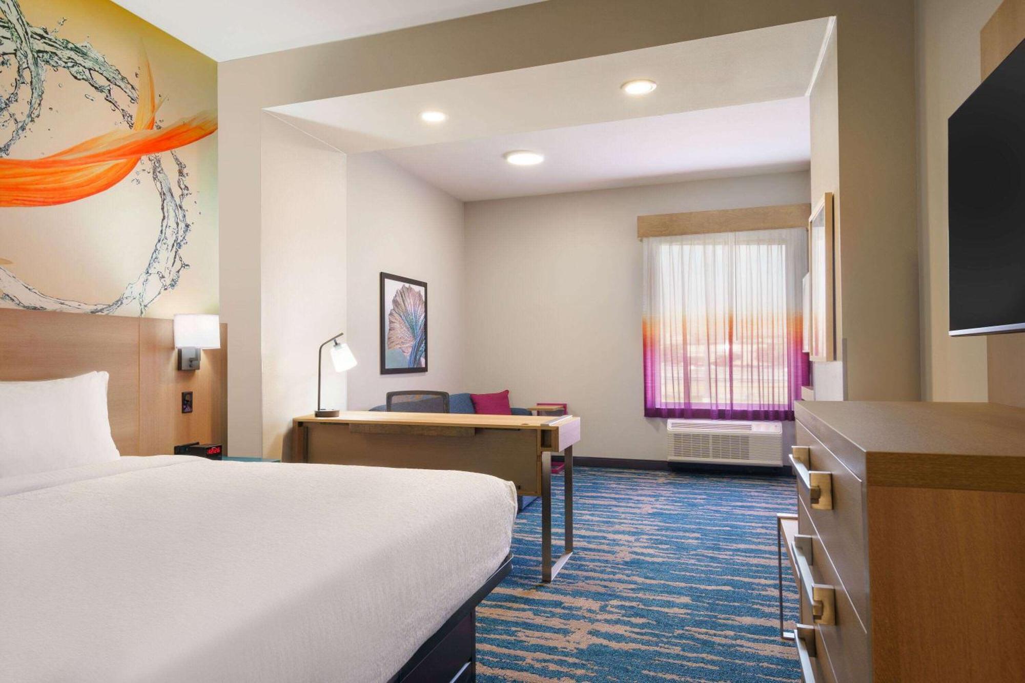 La Quinta Inn & Suites By Wyndham San Antonio Seaworld Lafb 외부 사진